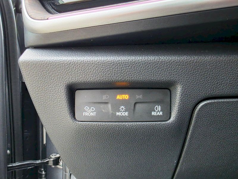 Škoda Superb (2025) COMBI 2,0TDI 110KW DSG L&K - fotka 21 z 35