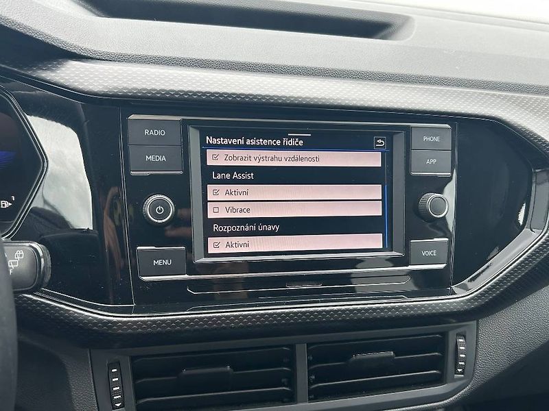 Volkswagen T-Cross Life 5G 1,0TSi - fotka 14 z 25