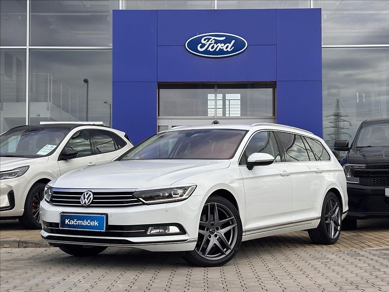 Volkswagen Passat 2,0 TDI 110kW BMT Highline - fotka 1 z 33
