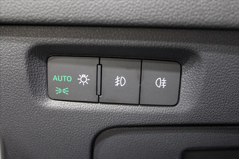 Škoda Octavia 2,0 TDI Ambition 1.majitel CZ - fotka 15 z 32