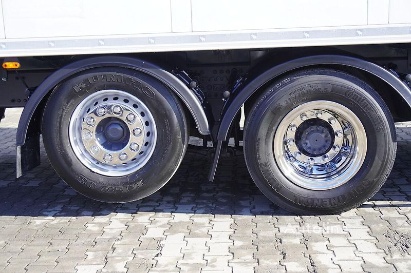 Volvo FH (2018) 500 6x2 chlaďák EURO 6 - fotka 15 z 26