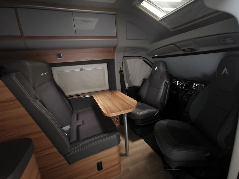 Affinity Ostatní (2024) Camper ONE 2,2 Mjet 132 kW 9AT - fotka 24 z 50