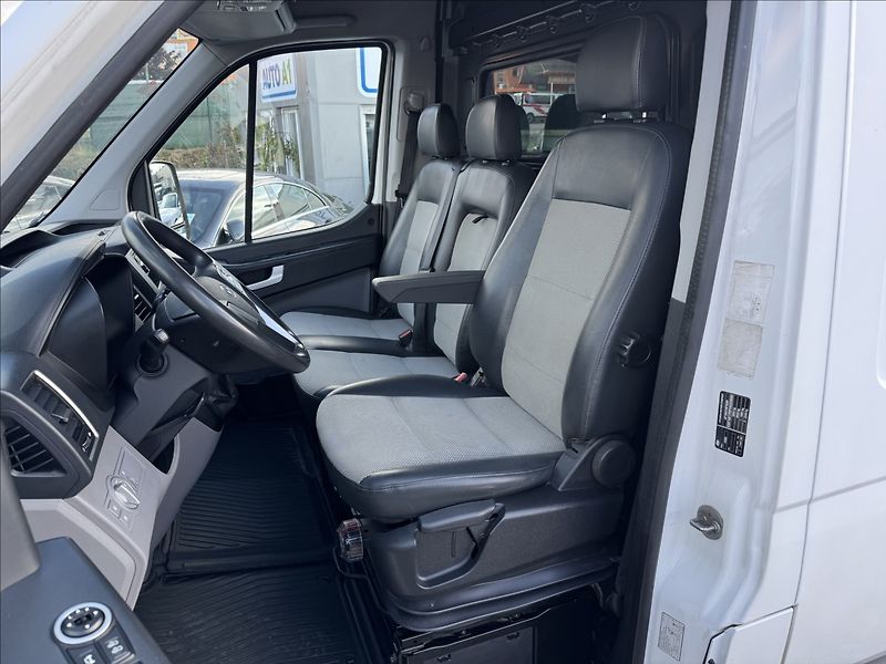 Hyundai H 350 2,5 DPH VÝHŘEV LONG ČR TAŽNÉ - fotka 9 z 36