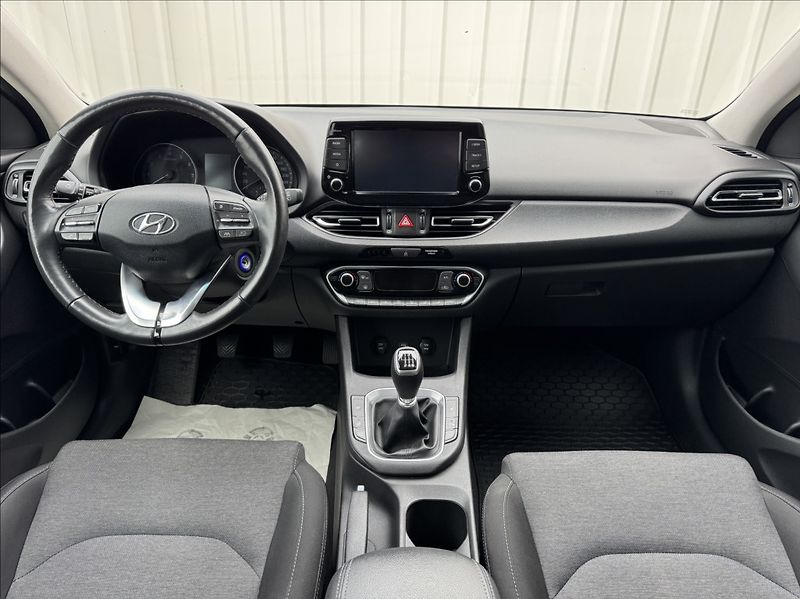 Hyundai i30 1,5 T-GDi WG DPH 1.maj původČR - fotka 24 z 50