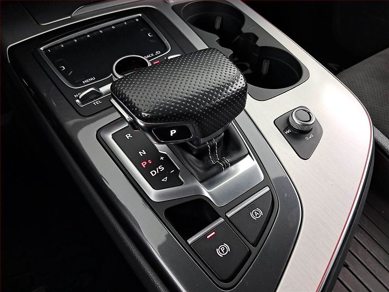 Audi Q7 (2018) S-Line 3.0 TDI - fotka 13 z 21
