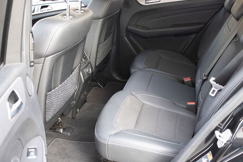 Mercedes-Benz Třídy M Servisované, tažné, 4x4, 225kW - fotka 26 z 34