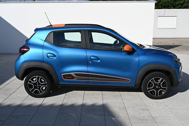 Dacia Spring Comfort Plus Electric 27kWh  - fotka 4 z 41