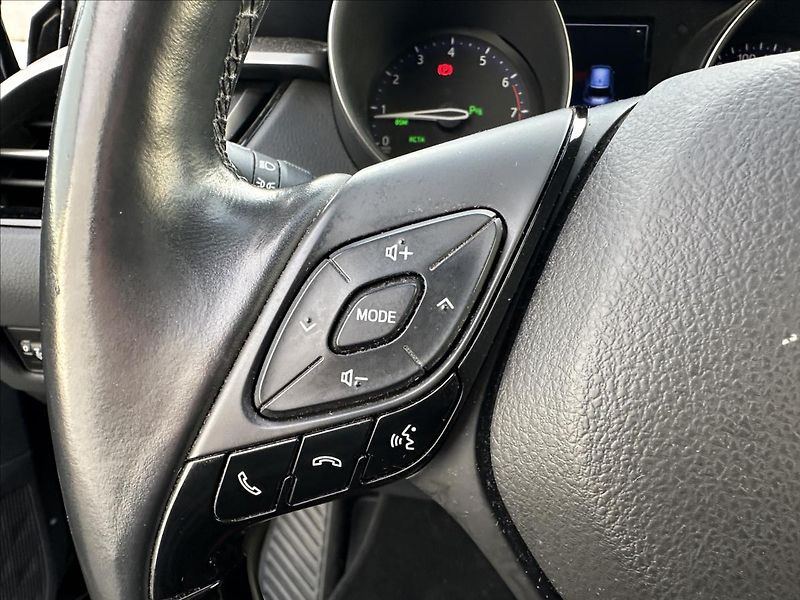 Toyota C-HR 1,2 4x4 TOP - fotka 22 z 32