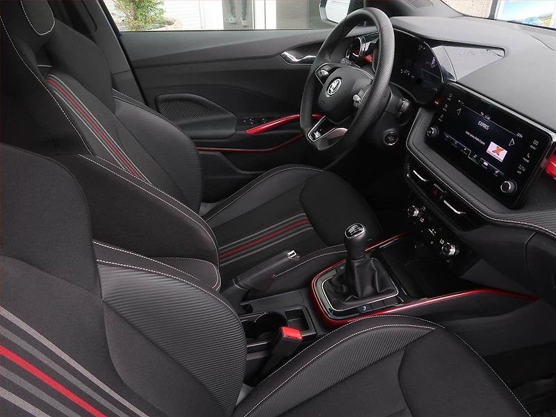 Škoda Fabia (2024) Monte Carlo 1.0 TSI - fotka 9 z 16