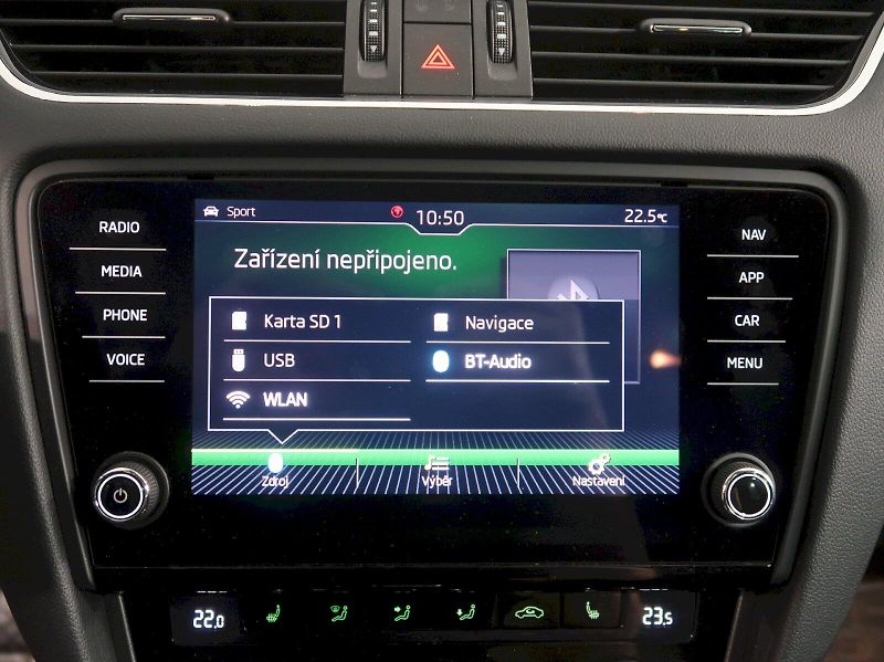 Škoda Octavia (2018) STYLE 1.5TSI 110KW DSG DCC NAV - fotka 23 z 39