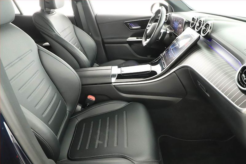 Mercedes-Benz GLC (2024) 220 d 4MATIC - fotka 7 z 20