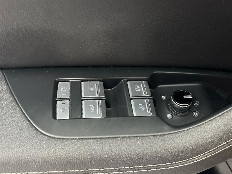 Audi A6 Allroad Kombi quattro 0 - fotka 21 z 30