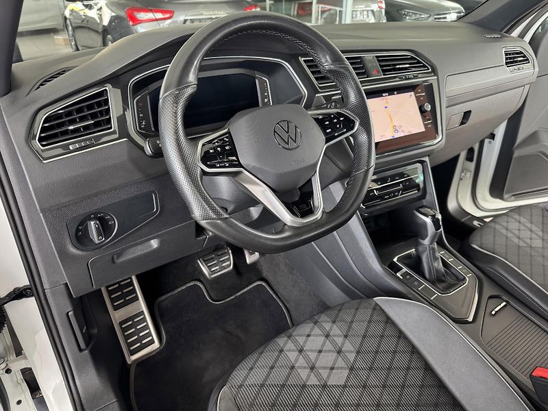 Volkswagen Tiguan 1,5TSI DSG*R-LINE*REZERVACE! - fotka 9 z 32