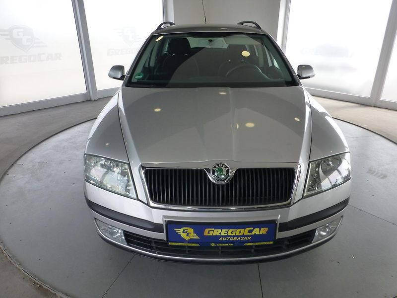 Škoda Octavia (2006) 1,6I-75KW**KLIMA**ALU****TAŽNÉ - fotka 2 z 27