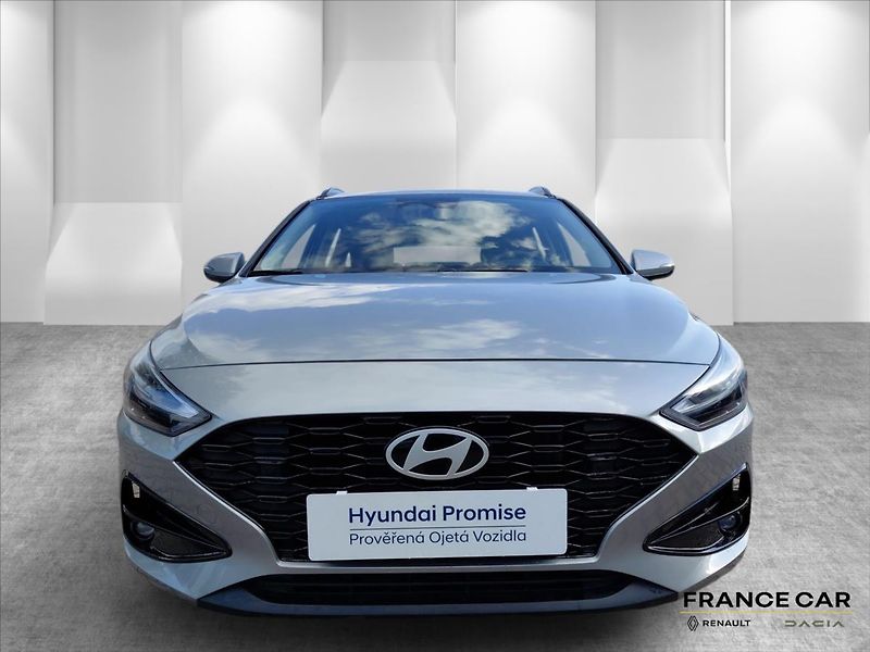 Hyundai i30 1,0   1.0 T-GDi Smart - fotka 2 z 25