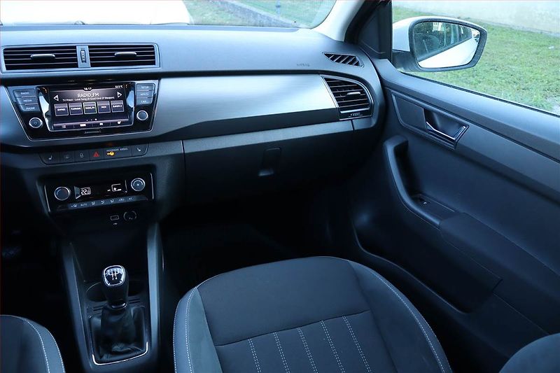 Škoda Fabia (2020) 1.0 TSI, Serv.kniha, Tempomat - fotka 8 z 23