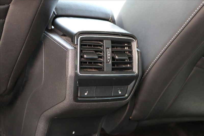 Škoda Kodiaq 2,0 TDi, DSG , 4x4, Sportline - fotka 41 z 51