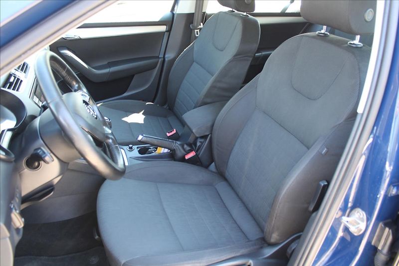 Škoda Octavia 1,6 TDI  NOVÉ V ČR,STYLE - fotka 27 z 32