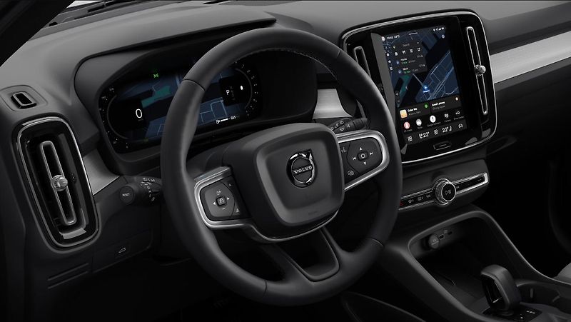 Volvo XC40 (2026) B3 CORE AUT - fotka 2 z 19