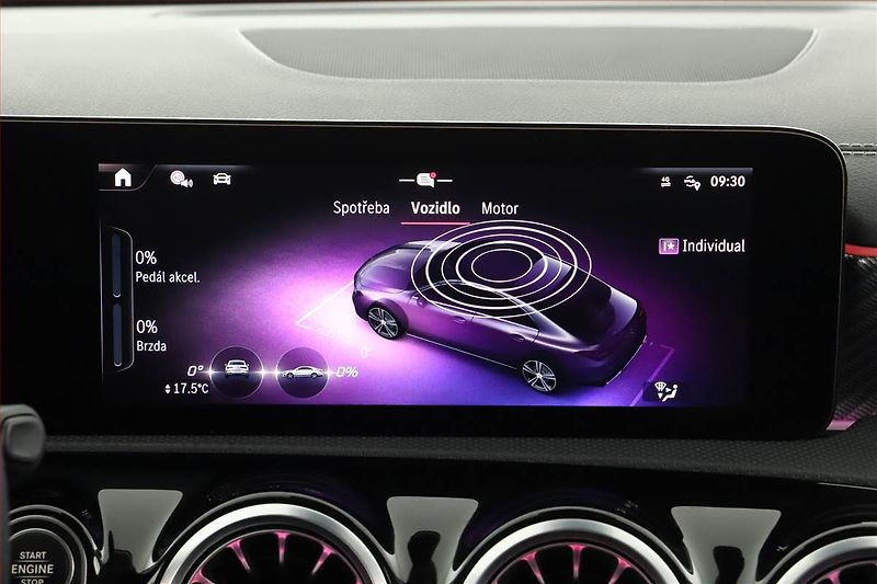 Mercedes-Benz CLA (2025) 200, Progressive - fotka 21 z 27