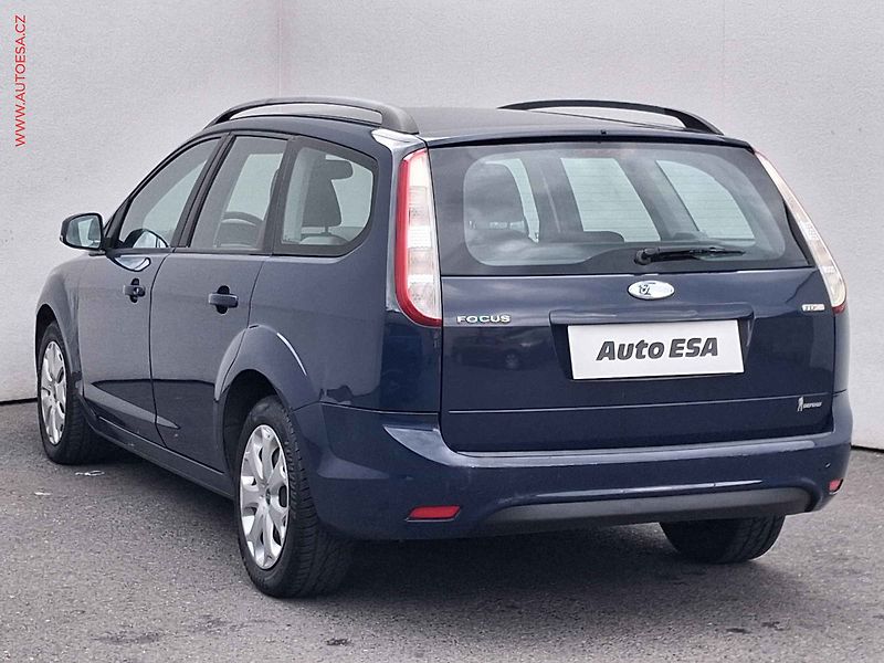 Ford Focus (2008) 1.8 TDCI, ČR, AC, STK8/28 - fotka 6 z 15