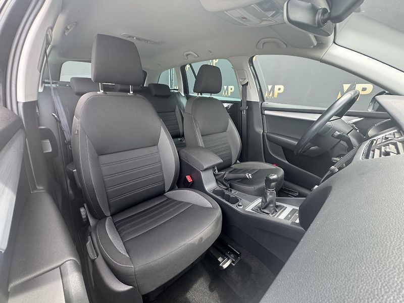Škoda Octavia (2018) III 1.5TSi MAN Ambition+, RZV - fotka 20 z 47
