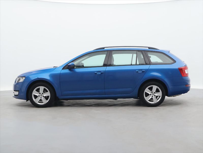 Škoda Octavia 1.6 TDI 81kW 4x4 Ambition CZ D - fotka 4 z 35