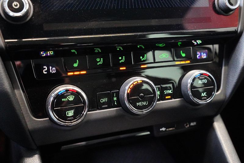 Škoda Octavia - fotka 23 z 27