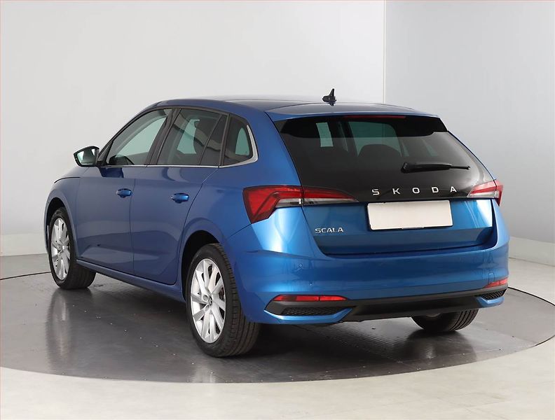 Škoda Scala (2025) Top Selection 1.0 TSI - fotka 4 z 24