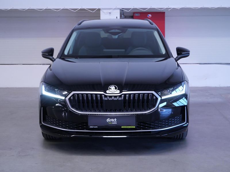 Škoda Superb - fotka 4 z 25