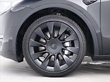Tesla Model Y LR AWD sOH 92% 1.Maj DPH - náhled 25