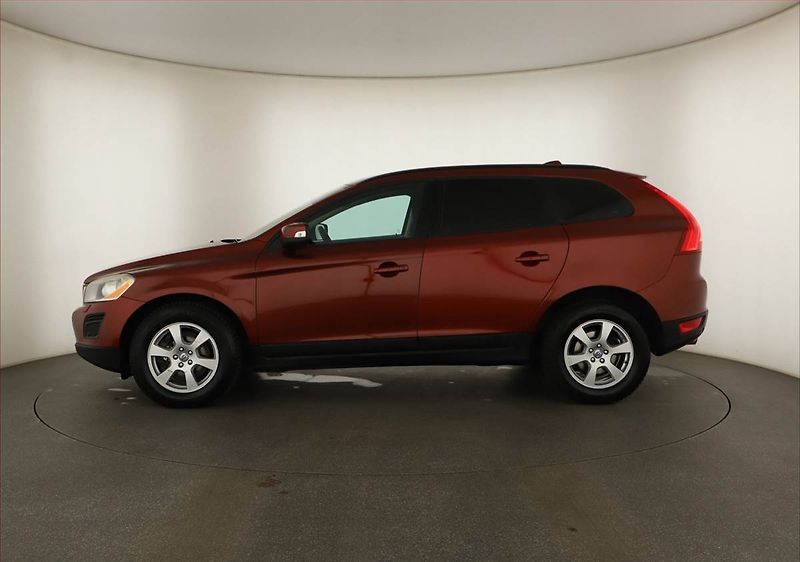 Volvo XC60 (2013) D4, Automat, Navi, Tempomat - fotka 3 z 16