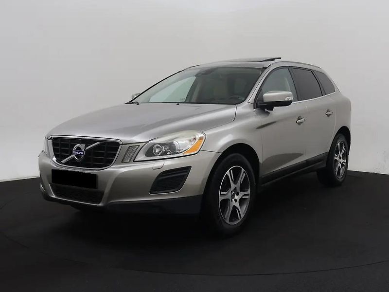Volvo XC60 3.0 T6 AWD Aut. Summum TZ  - fotografie inzerátu
