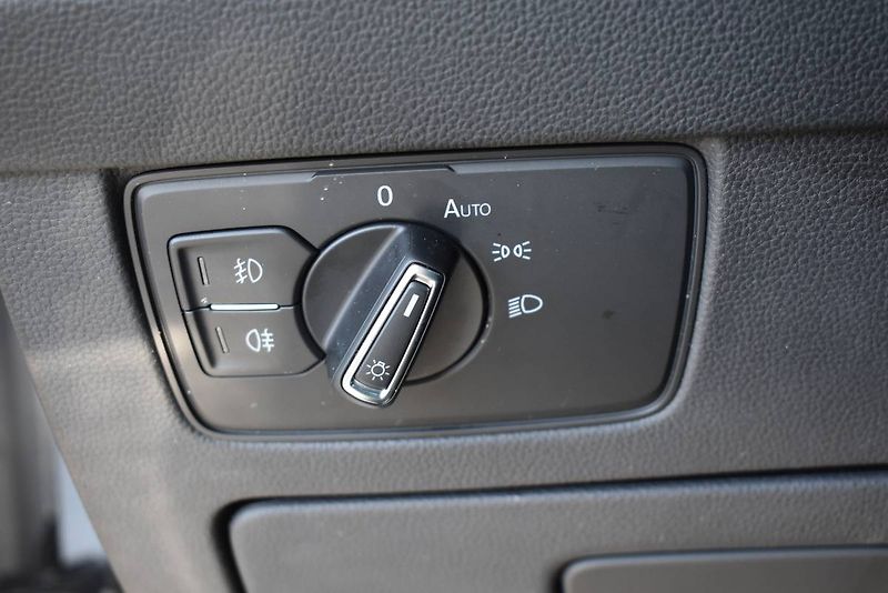 Volkswagen Passat Variant (2023) 2.0TDI 110kW DSG, LED,CZ - fotka 15 z 23