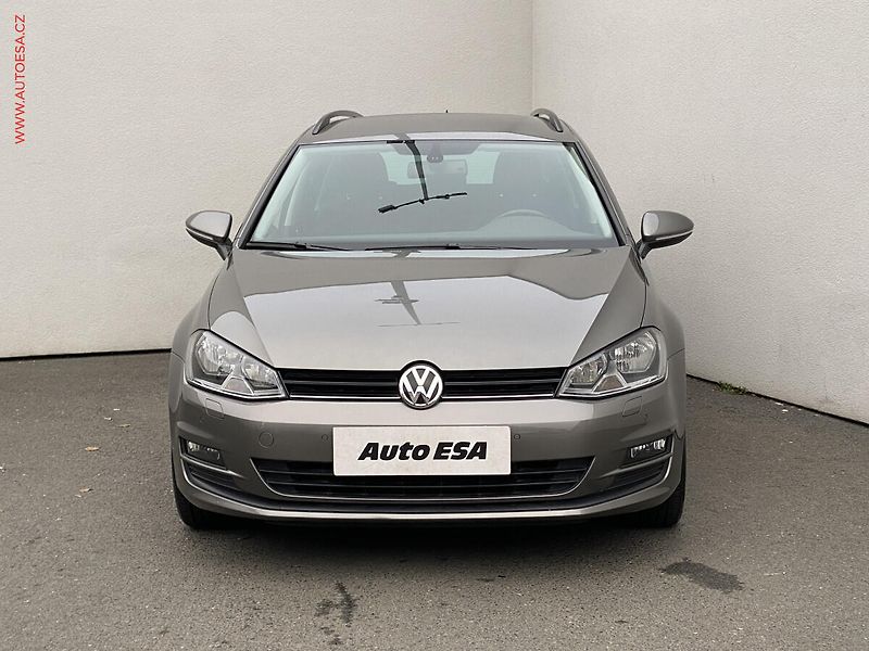 Volkswagen Golf (2014) 1.4 TSi, Comfortline, navi - fotka 2 z 19