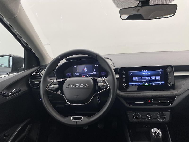 Škoda Fabia 1,0 MPI 59kW Selection - fotka 10 z 22