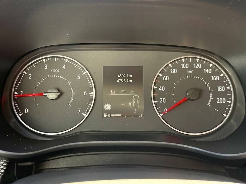 Dacia Jogger (2024) 1.0 TCe 81 kW Expression - fotka 11 z 21