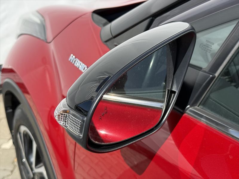 Toyota C-HR 2,0 Selection Black Alcantara - fotka 19 z 20