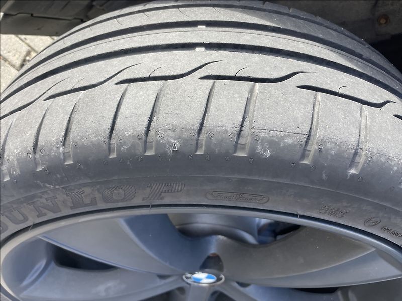 BMW X1 2,0 d X-Drive 130kw Xenon Klim - fotka 25 z 32