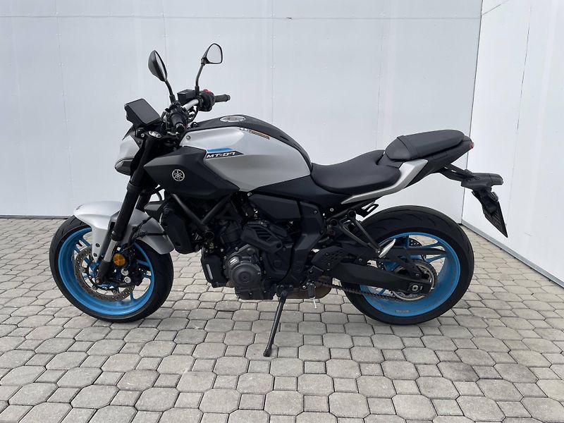 Yamaha (2026) MT-07 Y-AMT 35kW EU5+ - fotka 6 z 12