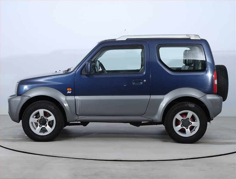 Suzuki Jimny (2006) 1.3 16V, 4X4, Vyhř. sedaček - fotka 3 z 16