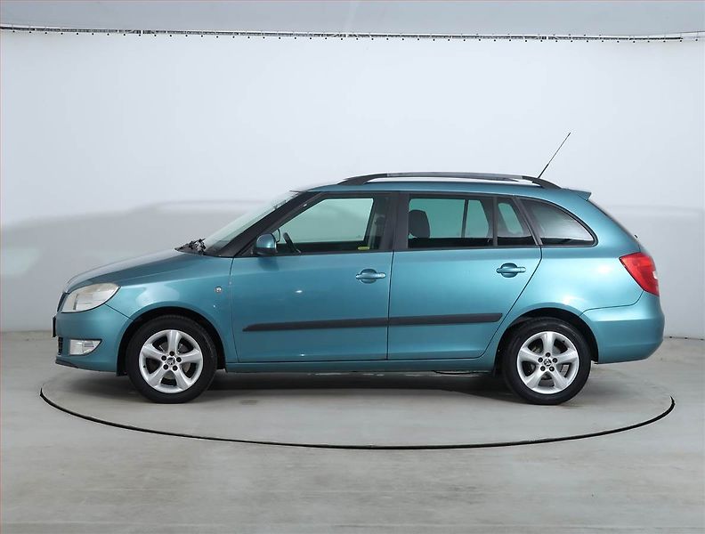 Škoda Fabia (2010) 1.2 TSI - fotka 3 z 16
