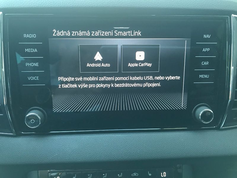 Škoda Karoq (2025) TOP SELECTION 1,5 TSI DSG - fotka 14 z 27
