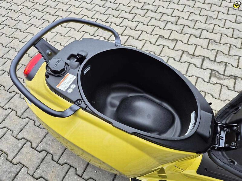 Vespa Primavera 125 3V ABS (2026) Primavera S 125 3V ABS E5+ - fotka 16 z 20