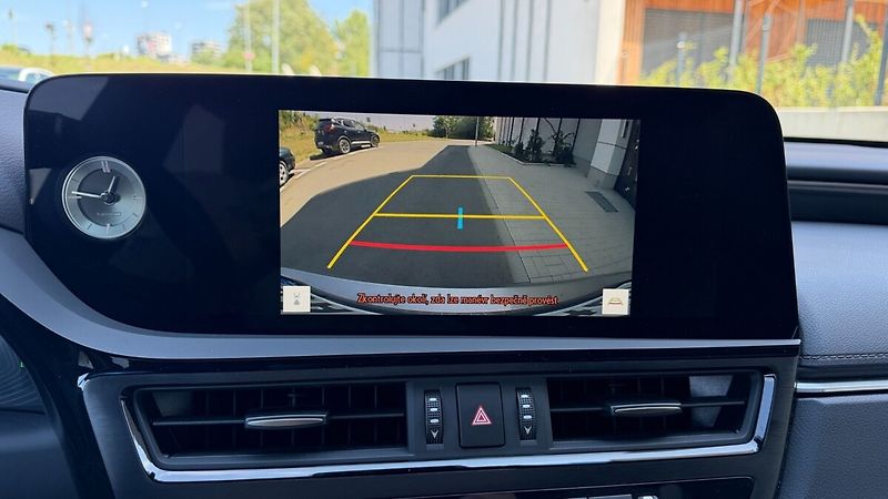 Lexus ES 300h 300H 2,5 HEV LIMITED EDITION - fotka 23 z 26