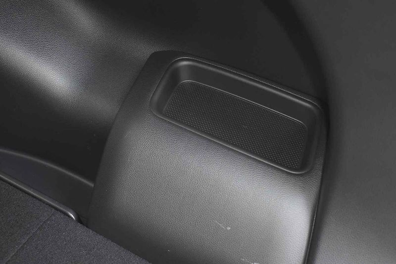 Corolla Cross může mít pohon všech kol