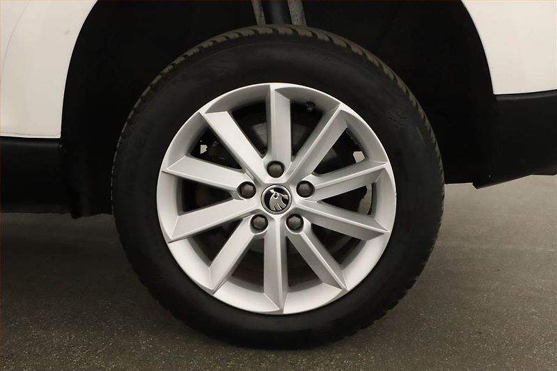 Škoda Yeti (2015) Ambition Plus 2.0 TDI, 4X4 - fotka 12 z 16