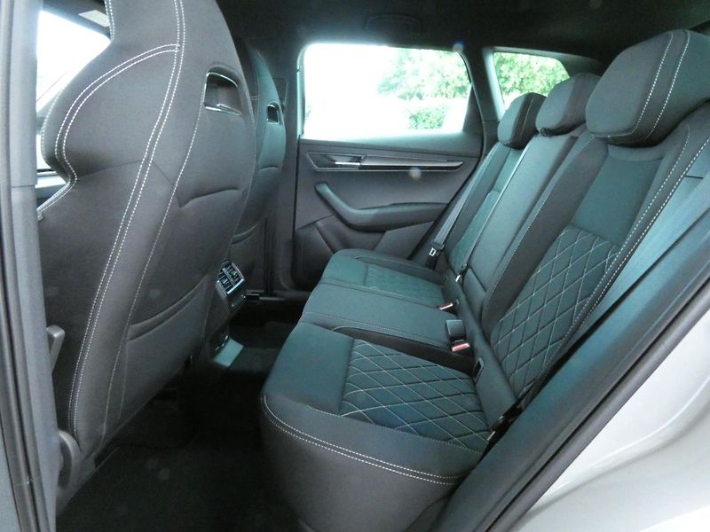 Škoda Karoq (2026) Sportline 1.5 TSI 110 kW DSG - fotka 23 z 30
