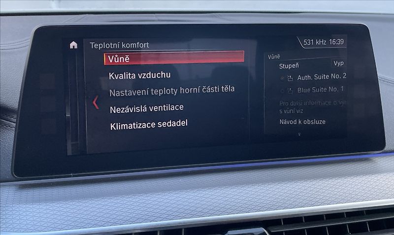 BMW Řada 5 3,0 D,530 xDrive,195kW,M-PACKE - fotka 20 z 34