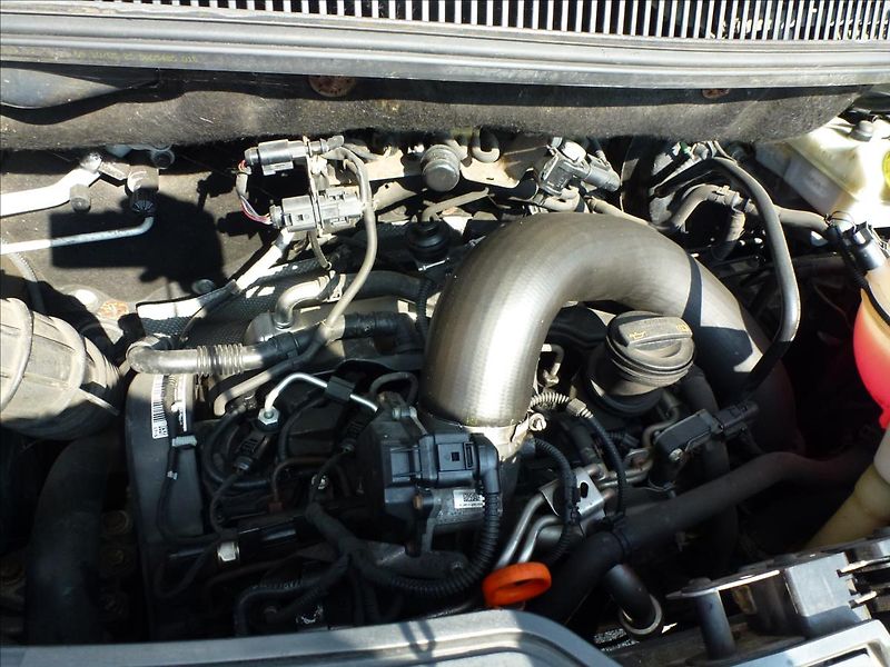 Volkswagen Transporter 2,0 TDI Long - fotka 39 z 48